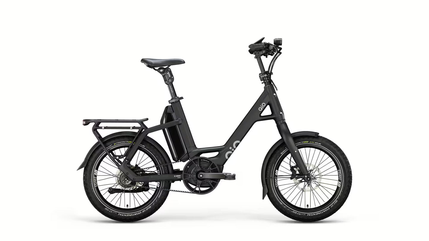 QIO EINS P-R Unisex